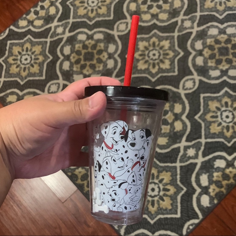 Disney 101 Dalmatians tumbler w/ straw